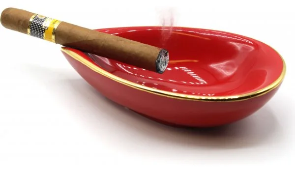 adorini Керамическая пепельница для сигар Leaf Red